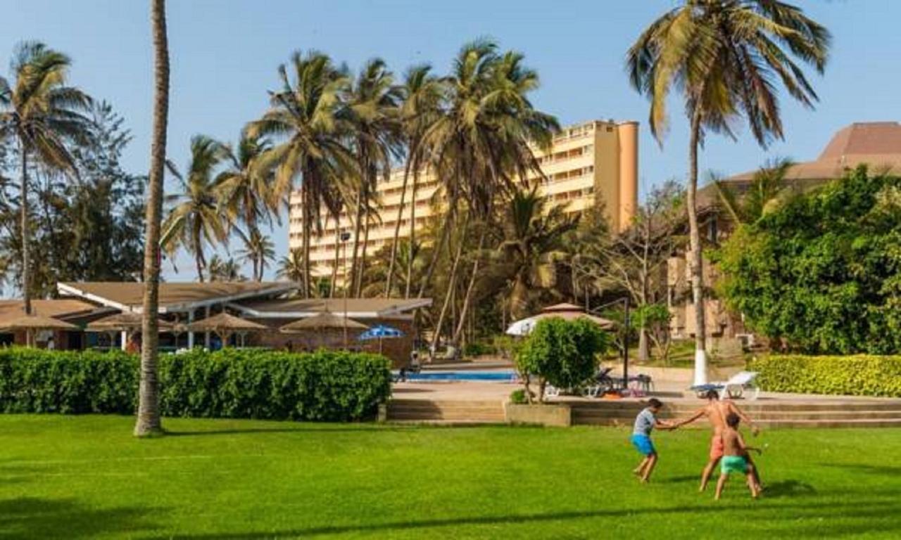 Ngor Diarama Hotel ดาการ์ ภายนอก รูปภาพ