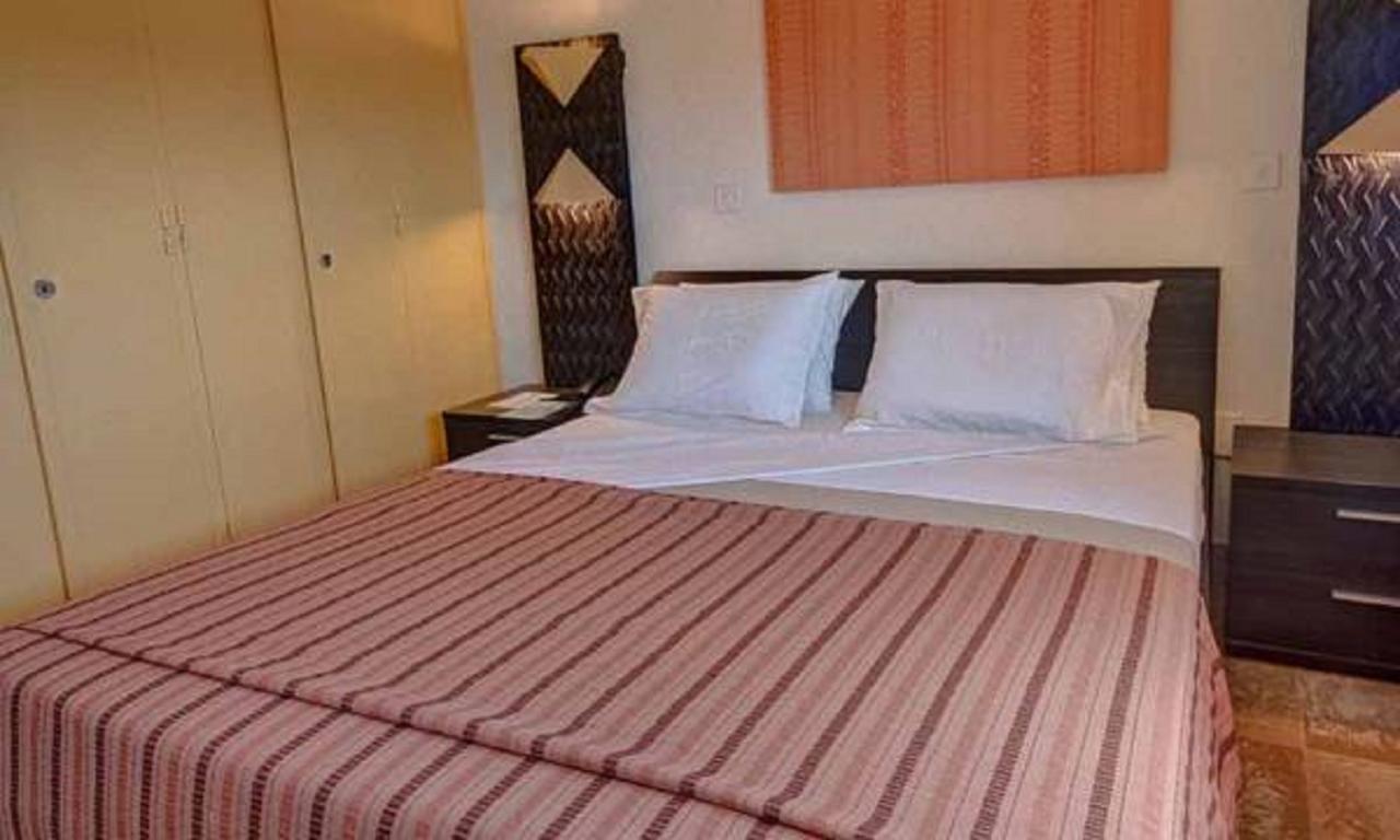 Ngor Diarama Hotel ดาการ์ ภายนอก รูปภาพ