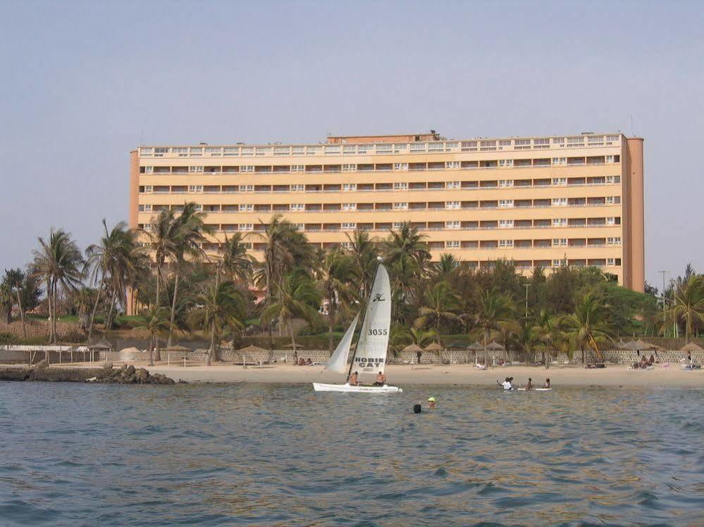 Ngor Diarama Hotel ดาการ์ ภายนอก รูปภาพ